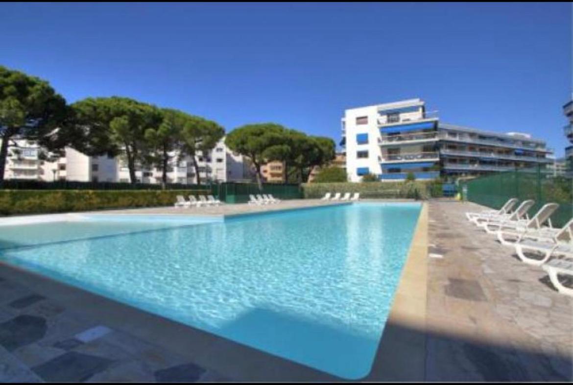 קאן סור מר Front De Mer,Plage, Piscine, Parking מראה חיצוני תמונה